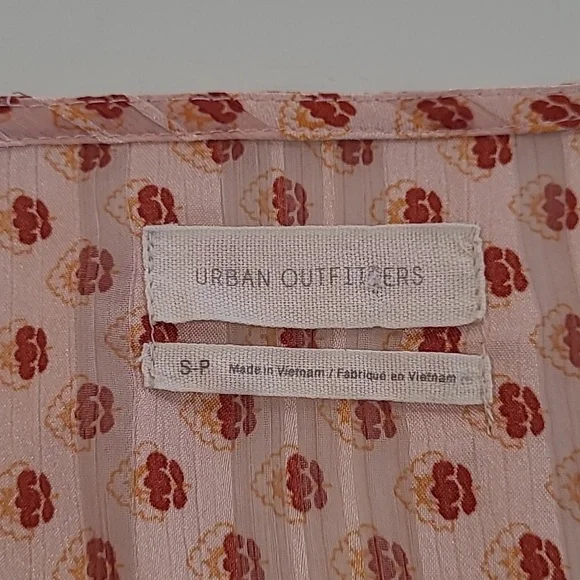 LIKE NEW Urban Outfitters Ragdoll Swing Boho Vibe Short Sleeved Mini Dress - Picture 10 of 13